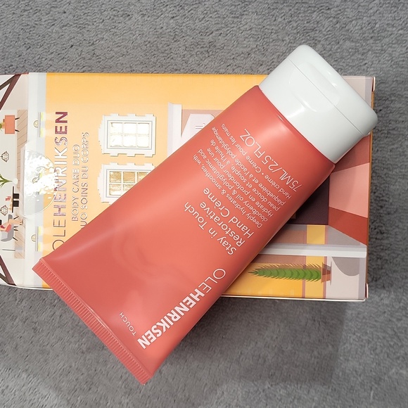 Ole Henriksen Other - NIB Ole Henriksen Stay In Touch Restorative Hand Creme (Hygge Hotel)